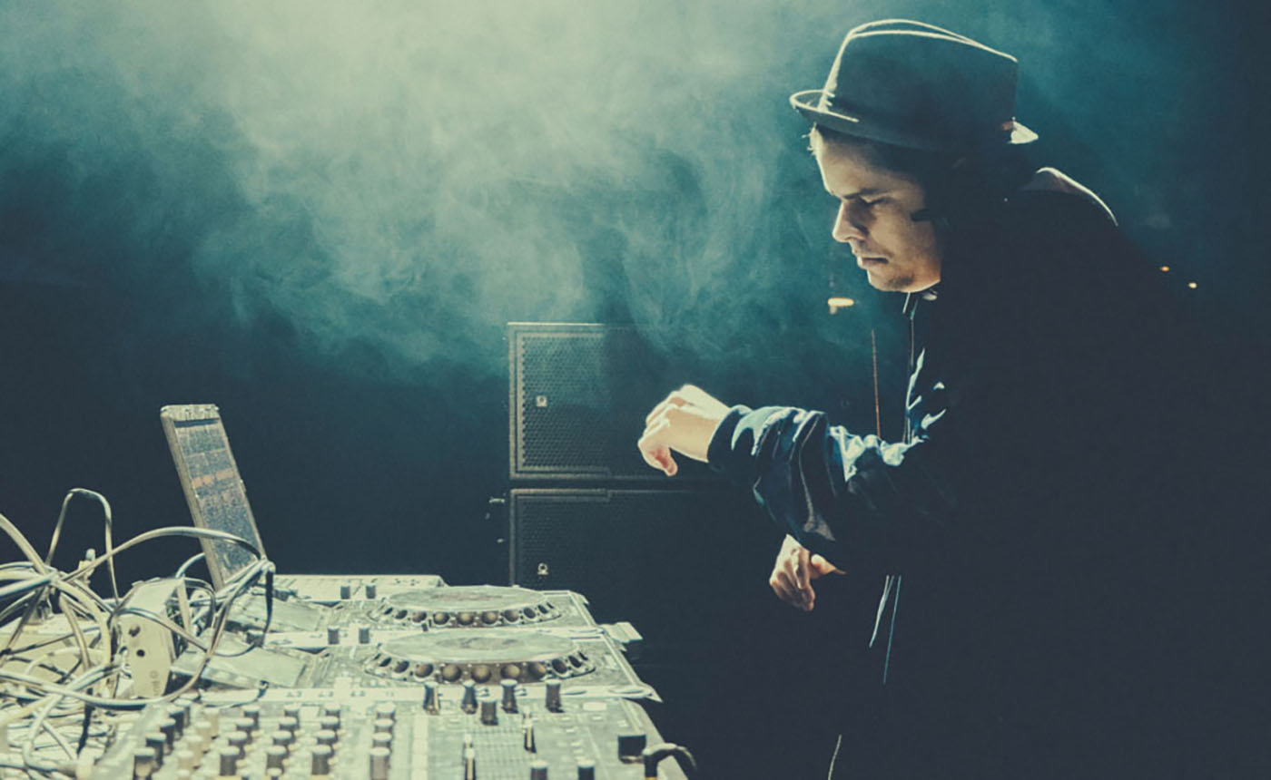 LVST – Artists