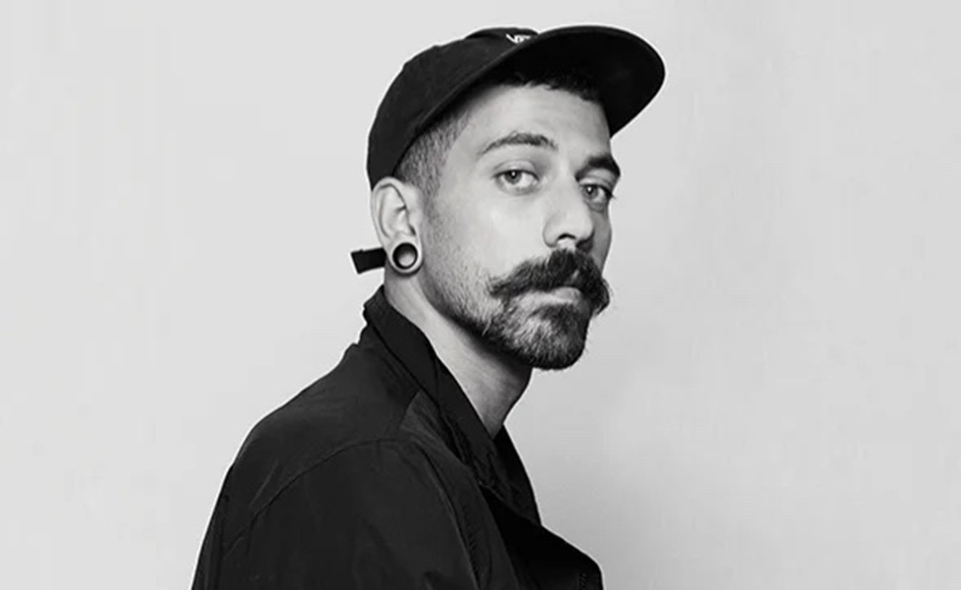 OMRI. – Artists