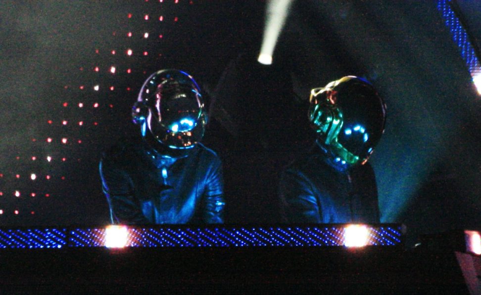 Daft Punk Used To Be In A Trio Called Darlin' With One of the Members of  Phoenix