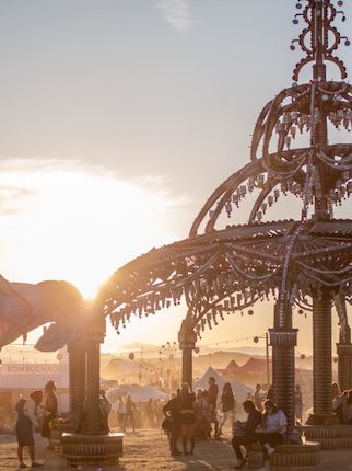 9 Life Lessons We Learned at Lightning in a Bottle 2015