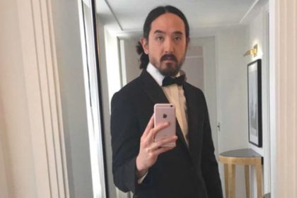 Obama Dropped the Mic at His Final White House Correspondents Dinner, and Steve Aoki Was There Snapping Instagram Shots