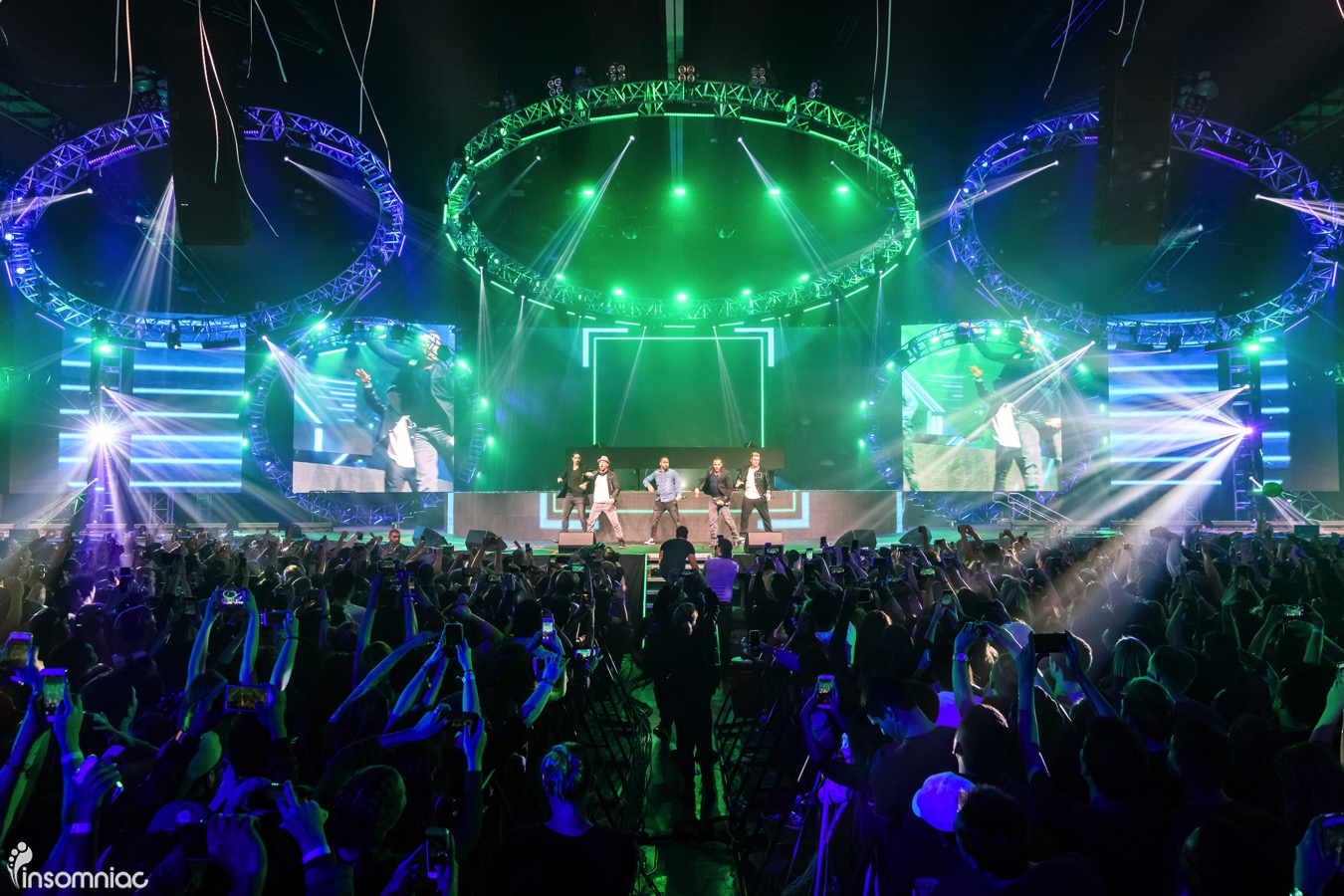 The Chainsmokers Los Angeles Convention Center Insomniac