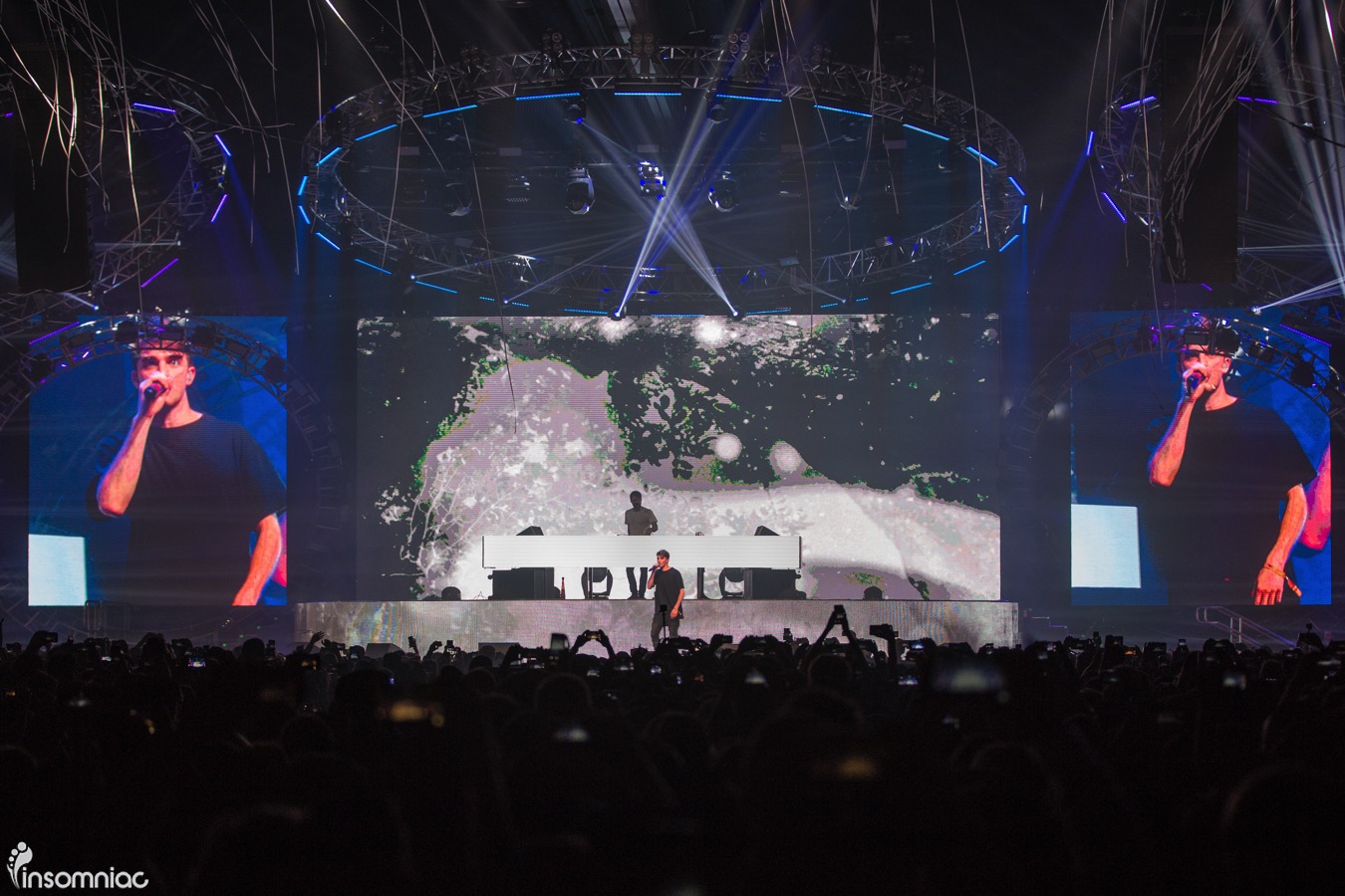 The Chainsmokers Los Angeles Convention Center Insomniac