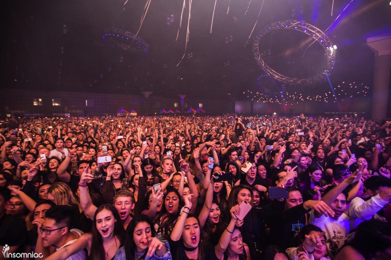 The Chainsmokers Los Angeles Convention Center Insomniac