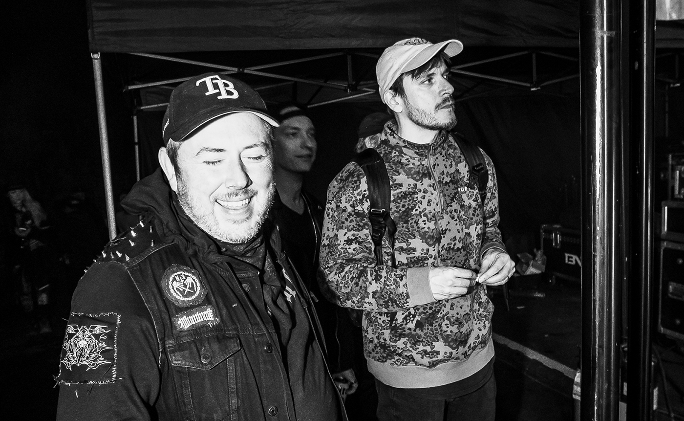 Kill Safari (Bro Safari & Kill The Noise)