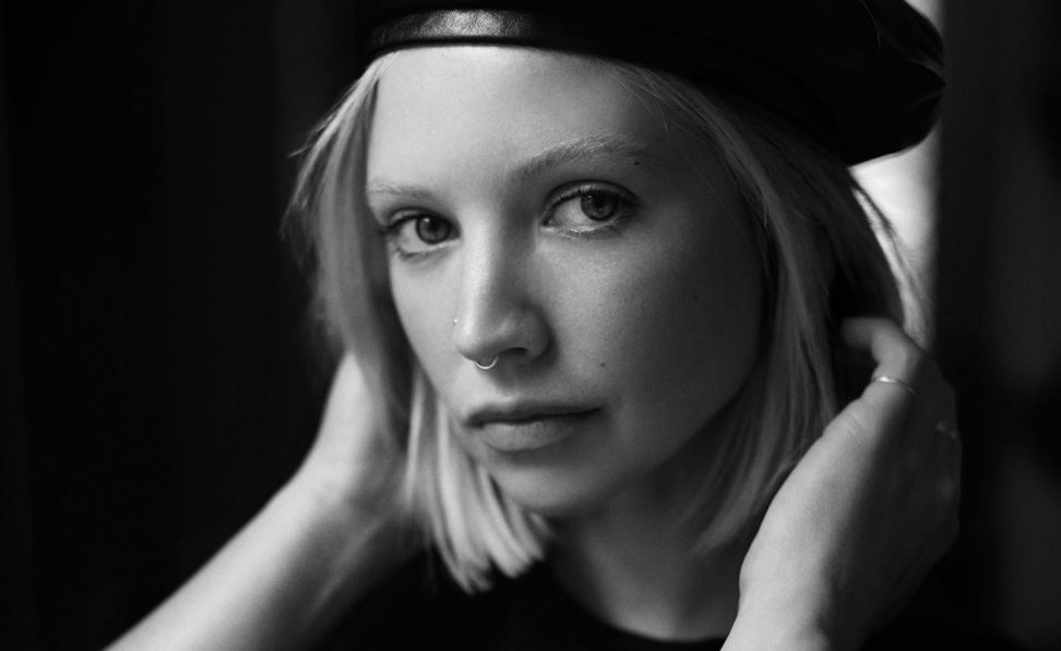 B.Traits