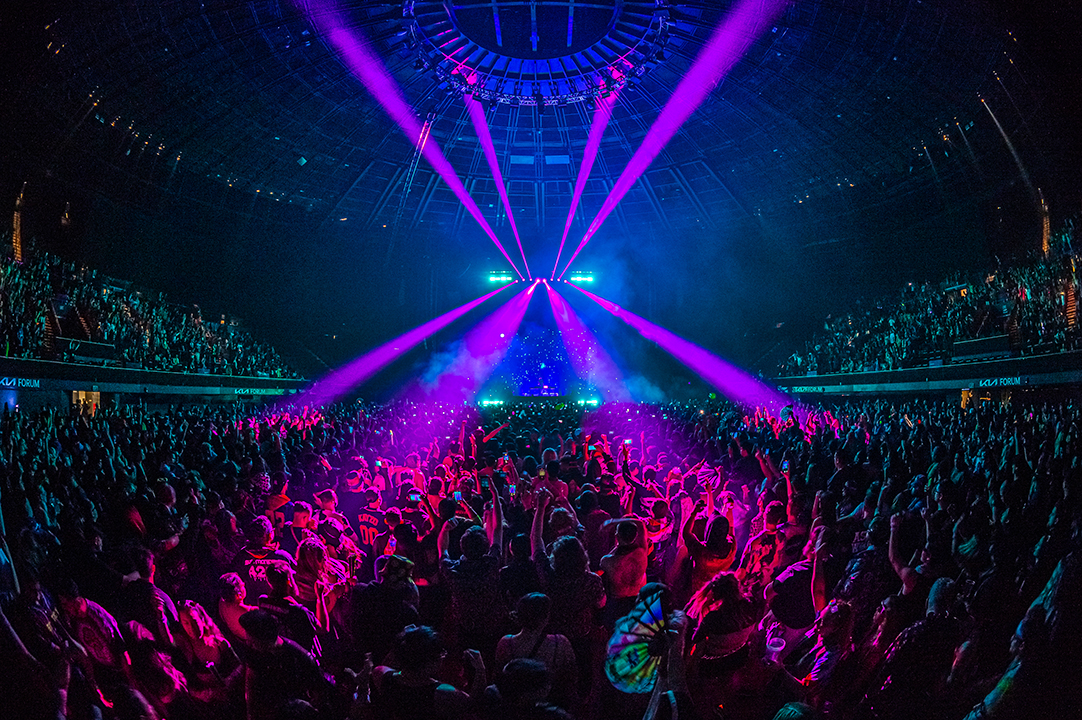 subtronics-at-kia-forum-insomniac