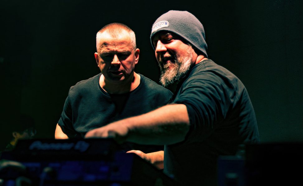 Warp Brothers