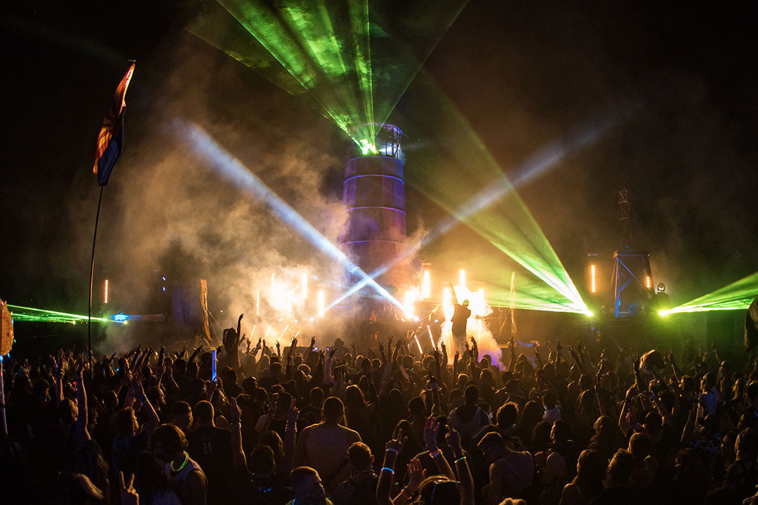 Lights and lasers at Labyrinth