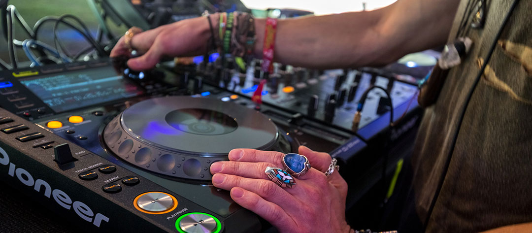 Open decks