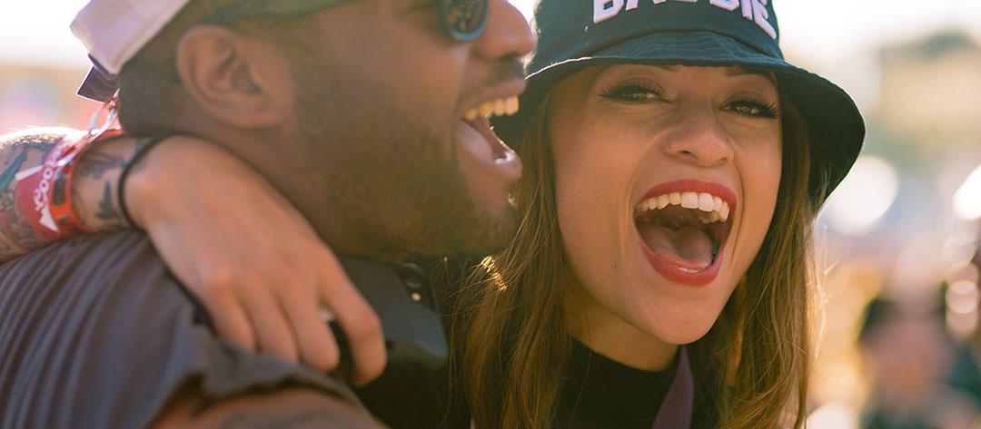 Two smiling Headliners