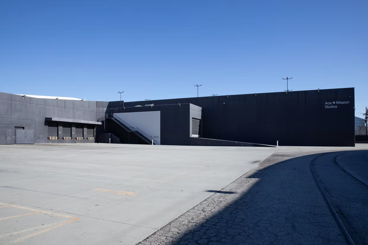 Studios – Ace Mission