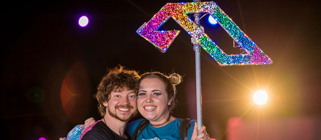 A couple with a Dreamstate totem