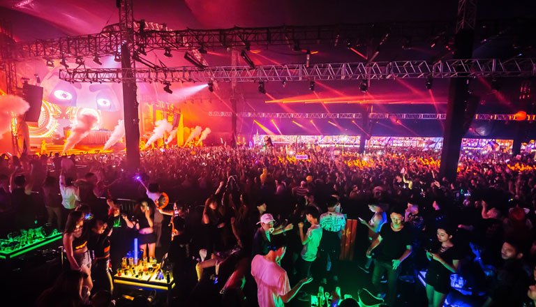 SkyDeck Header