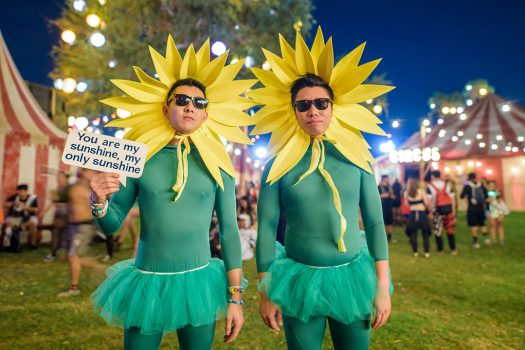 Two Headliners dressed as sunflowers