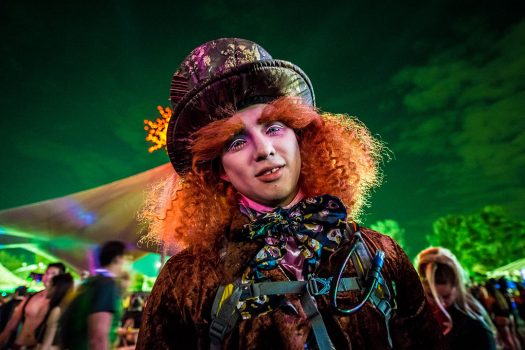 A Headliner dressed as the Mad Hatter