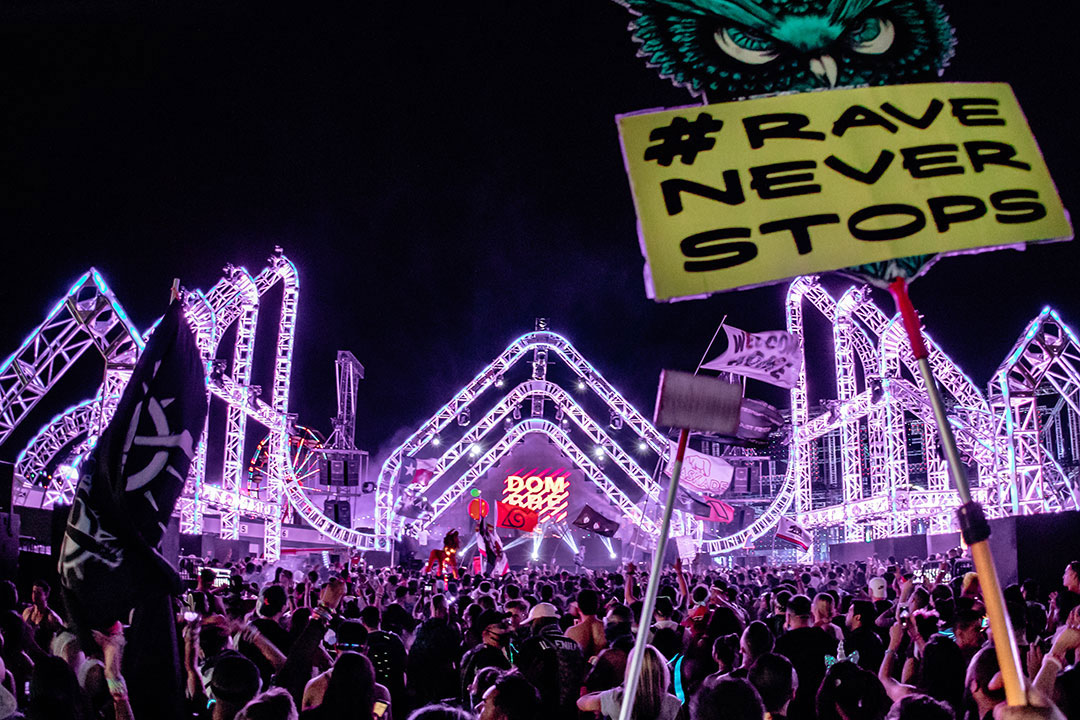 "Rave Never Stops" totem