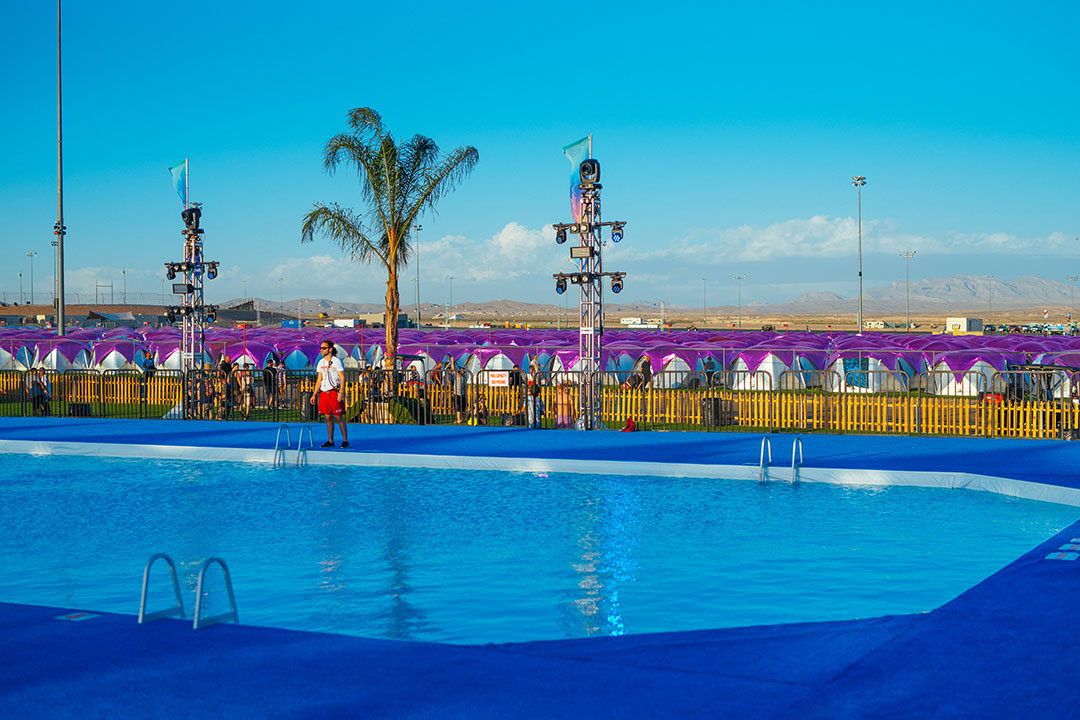 pool
