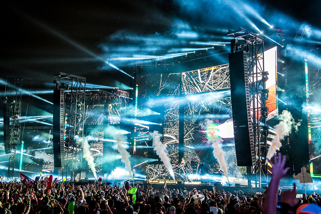 circuitGROUNDS lighting effects