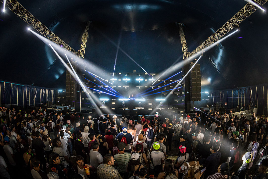 Lights over the crowd