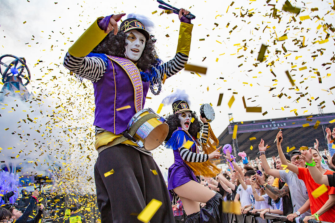 Confetti raining over the Marching Majorettes