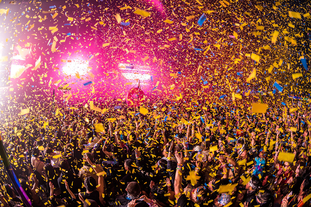 Confetti rains over the crowd