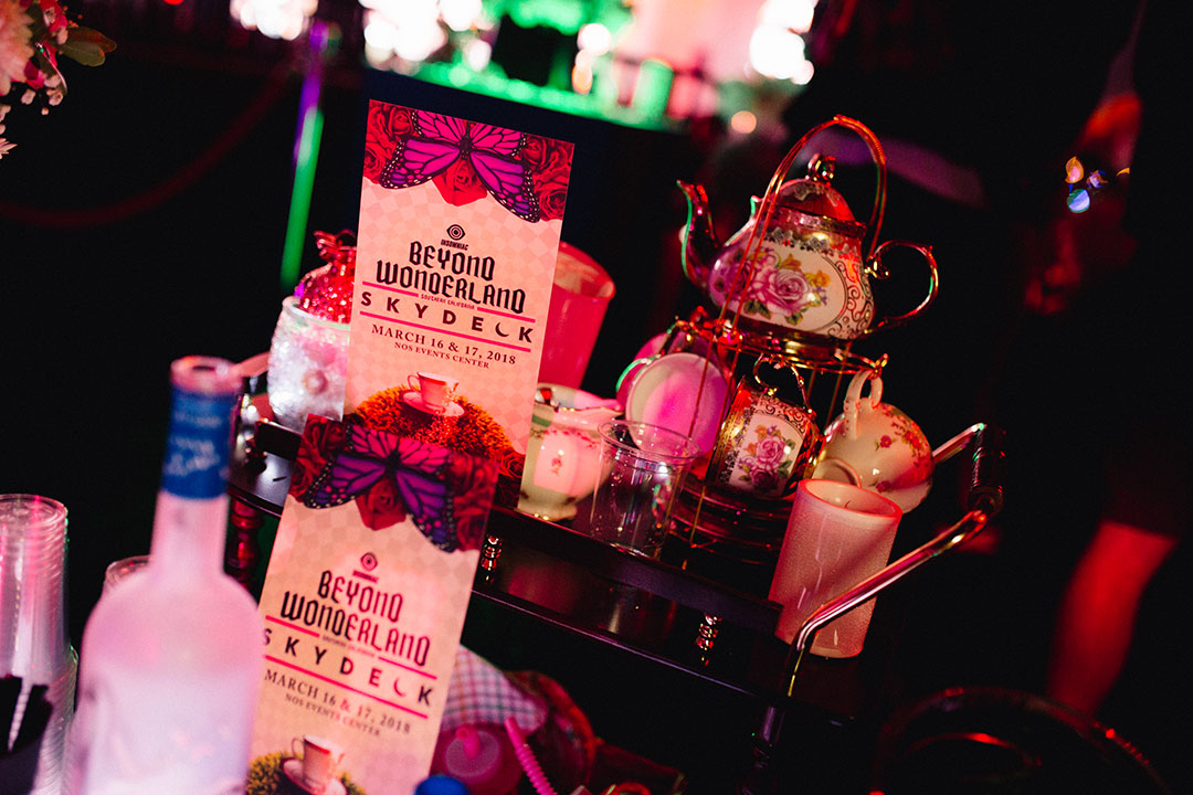 SkyDeck table setting