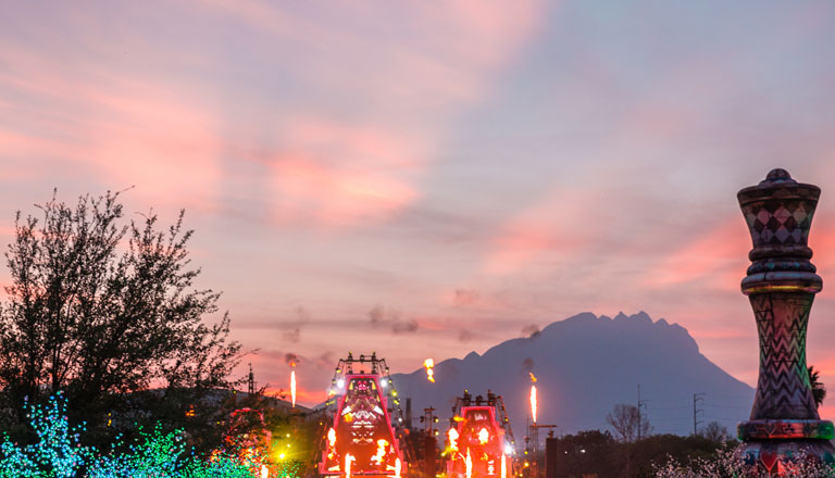 Travel Header