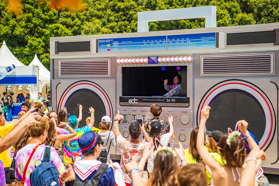 Fans outside the Boombox art car