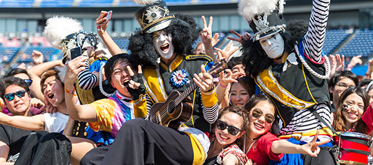 Performers with Headliners