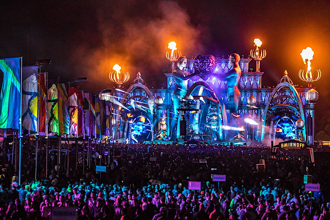 kineticFIELD