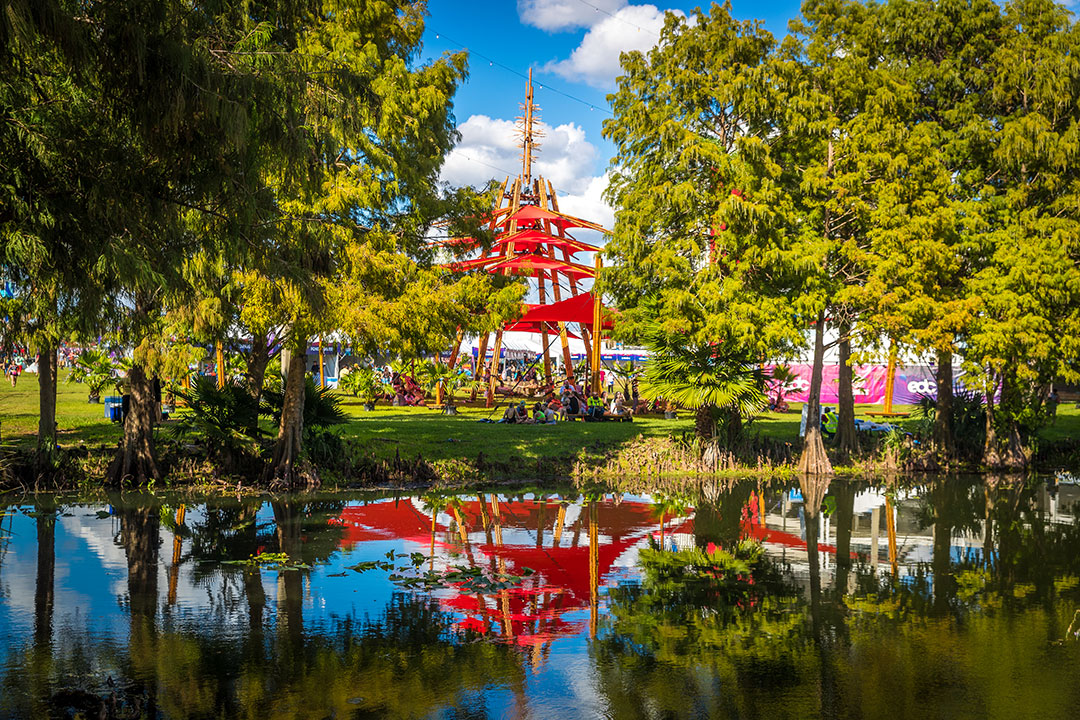 sculpture and trees