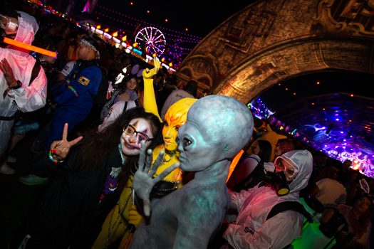 ESCAPE’d AŁIÊN PICS