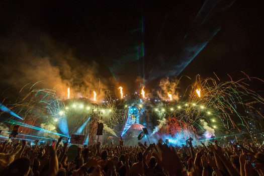 The Queen's Domain stage at Beyond Wonderland SoCal 2015