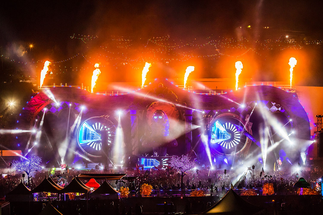2015 Photo Gallery Beyond Wonderland SoCal 2025