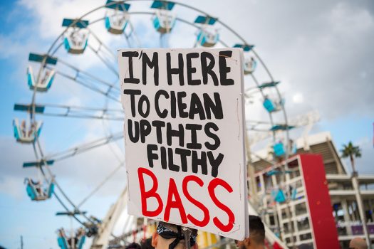 "I'm Here to Clean up This Filthy Bass" totem